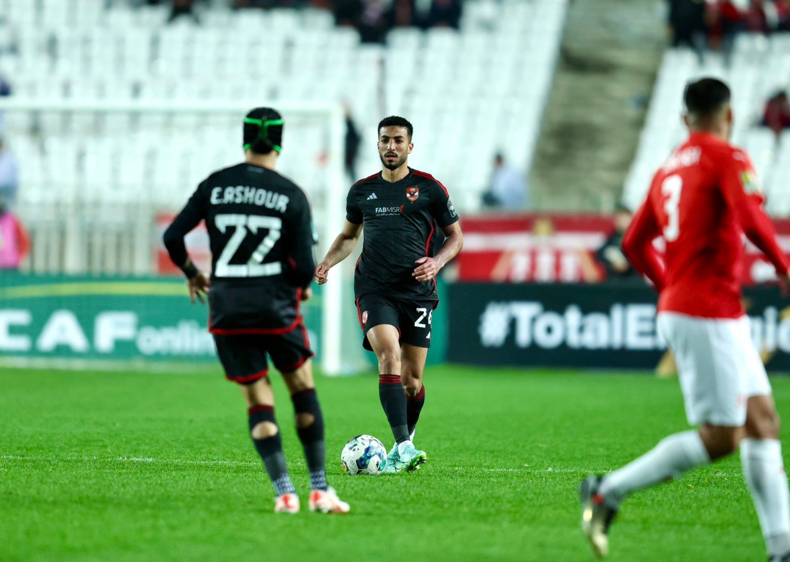 دوري أبطال أفريقيا.. شباب بلوزداد يفرط في الفوز أمام الأهلي المصري GGe7ZBWXcAAkawz 1708113299