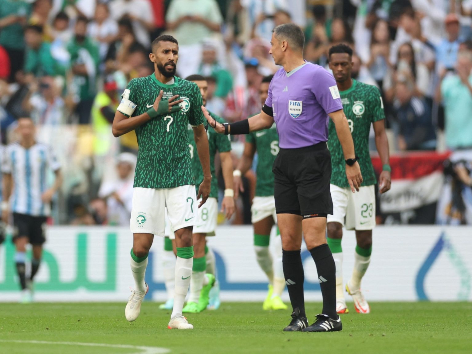 عقوبات بحق 6 لاعبين “متمردين” من المنتخب السعودي RTSDEYZW
