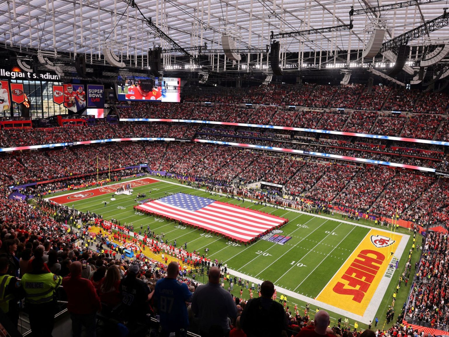 “السوبر بول” 2024.. نهائي دوري كرة القدم الأميركية الحدث التلفزيوني الأكثر مشاهدة بالتاريخ UP1EK2B1TWSYX 1707842129