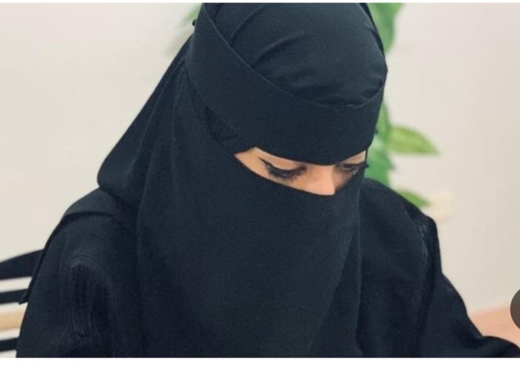 مستشارة أسرية: الطريق إلى قلب الرجل ليس معدته.. بل فراشه WhatsApp Image 2024 01 05 at 13 28 46 c33d2849