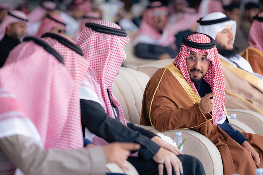 محافظ الخرج يرعى ختام مسابقة الخرج للصقور 2 3333333