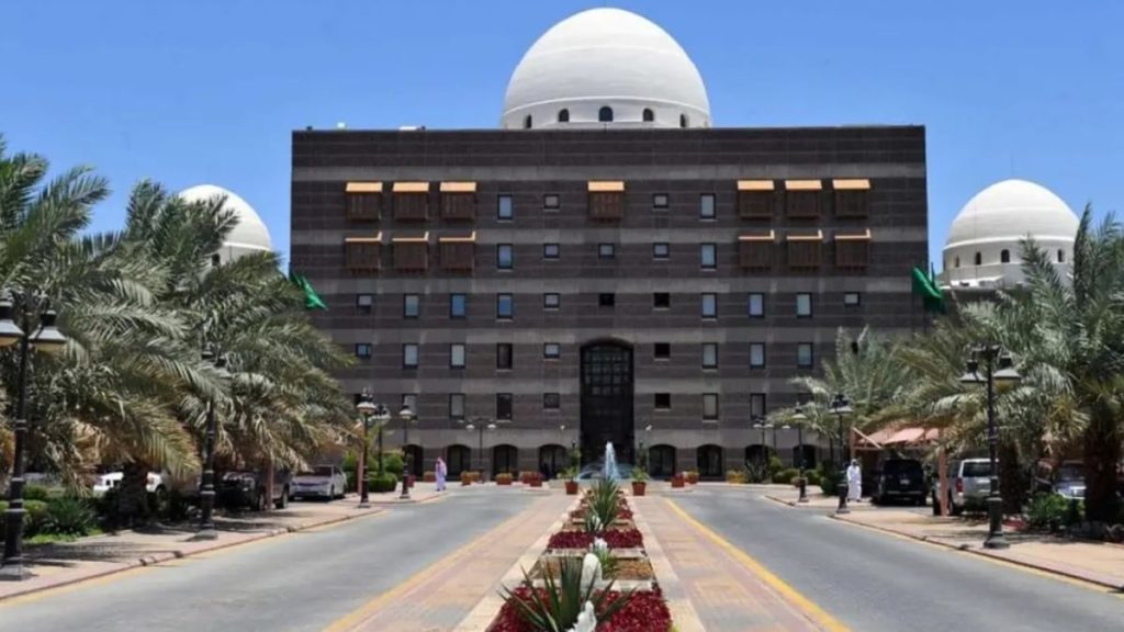 ajel2F2022 072F27f9c77a a16f 418e 823c b834251f9dcc2F 18 10