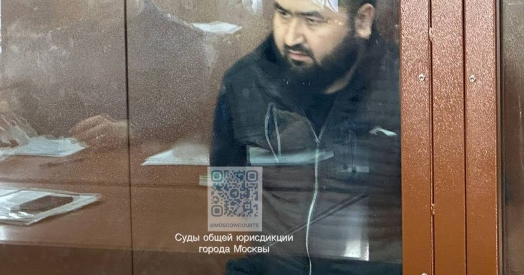 قُطعت أذن أحدهم.. هيئة حقوقية روسية تستهجن تعذيب المحتجزين في هجوم موسكو موسكو 1711459955