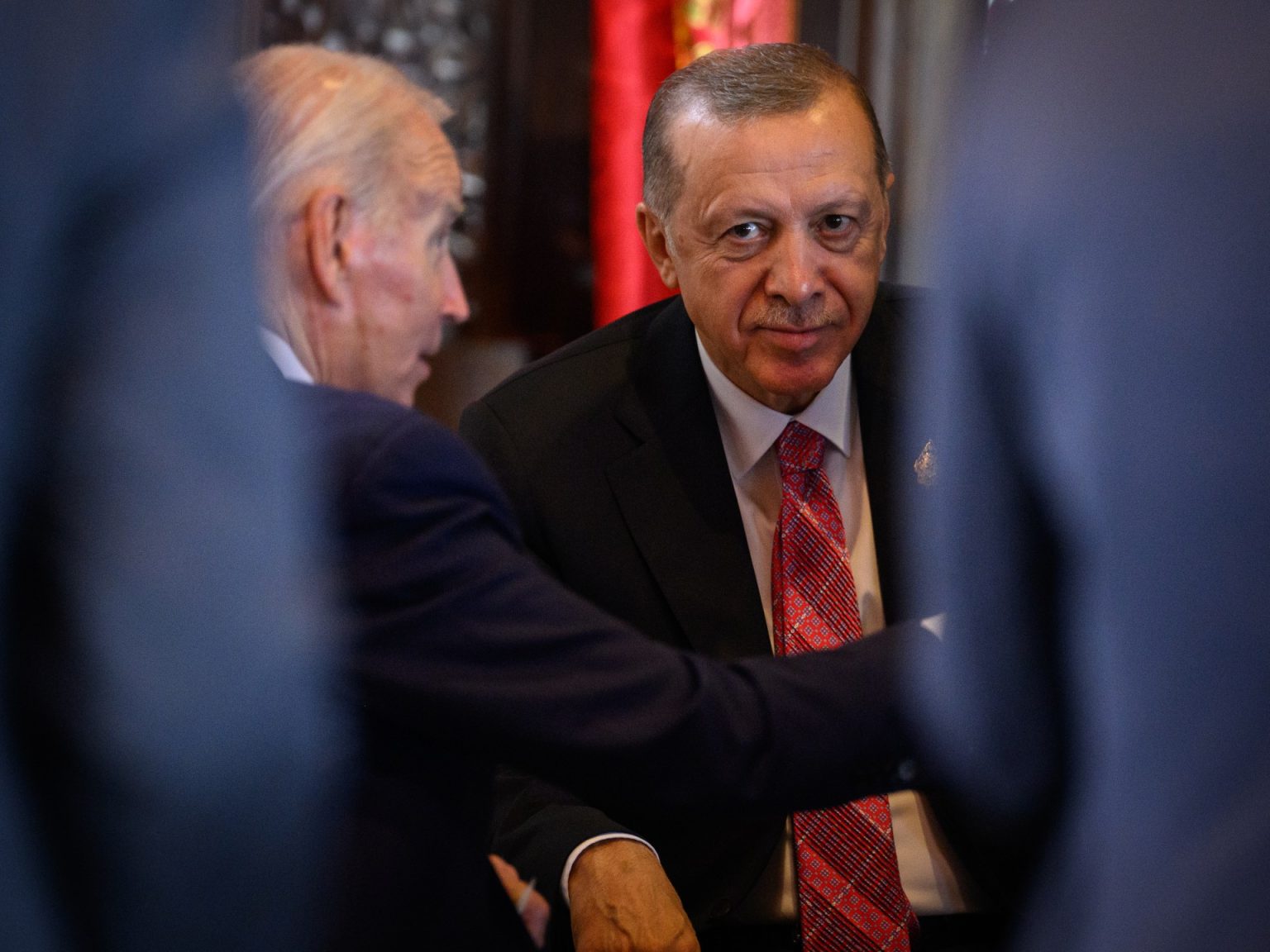 1441696311 1711740164