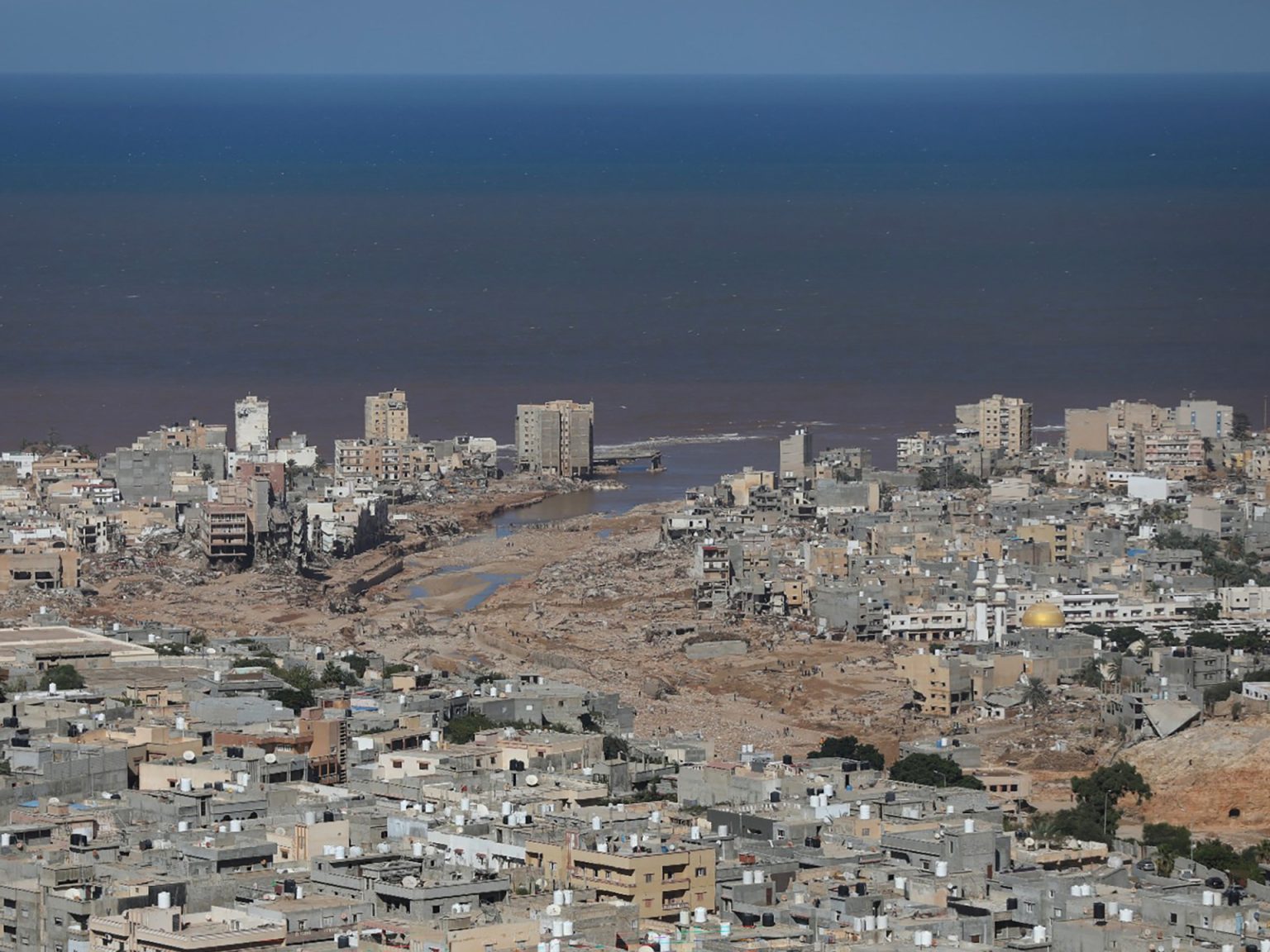 1680969183 1695994041