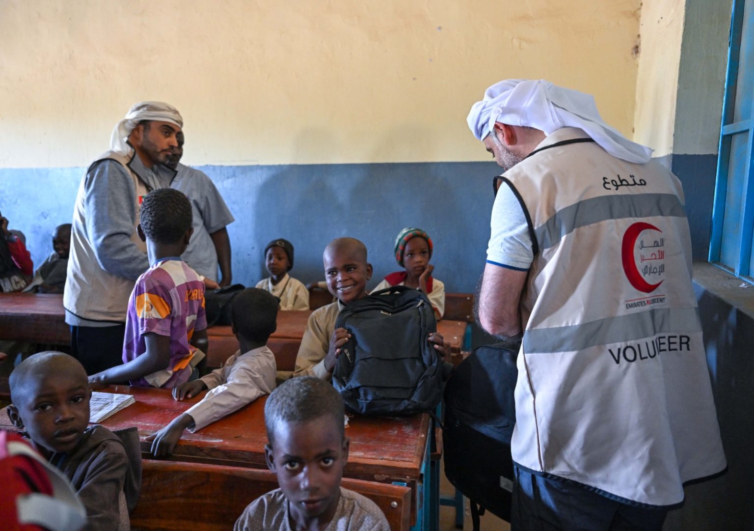 الفريق الإنساني الإماراتي في تشاد يواصل تنفيذ برامجه الإنسانية للاجئين السودانيين والمجتمع المحلي 1709540418 image