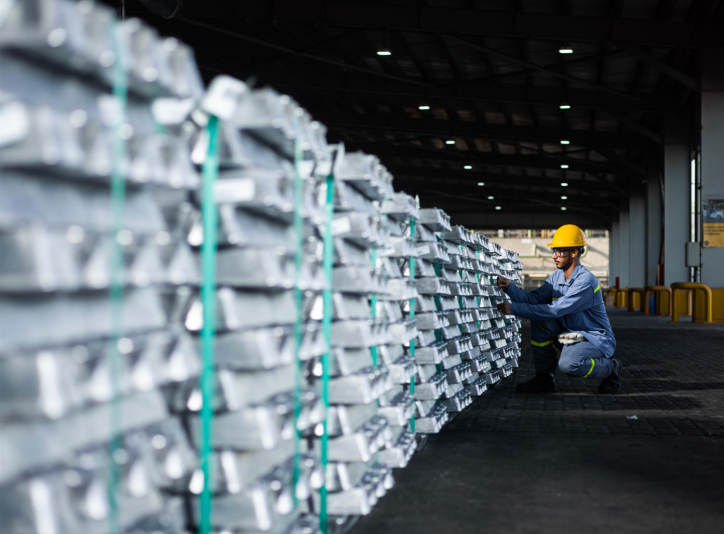 «الإمارات العالمية للألمنيوم» تحقق أداء مالياً تنافسياً ومعدلات إنتاج قياسية في 2023 1709632550 image