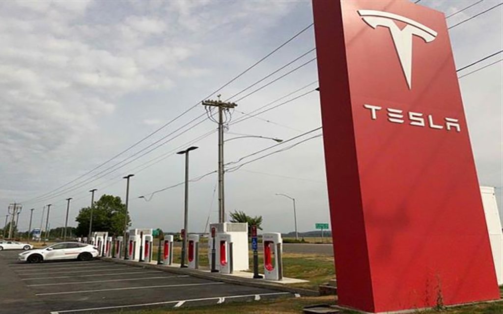 الهجوم على تسلا يحيي دعوات الحماية الأمنية للشبكات في ألمانيا 1710116183 image