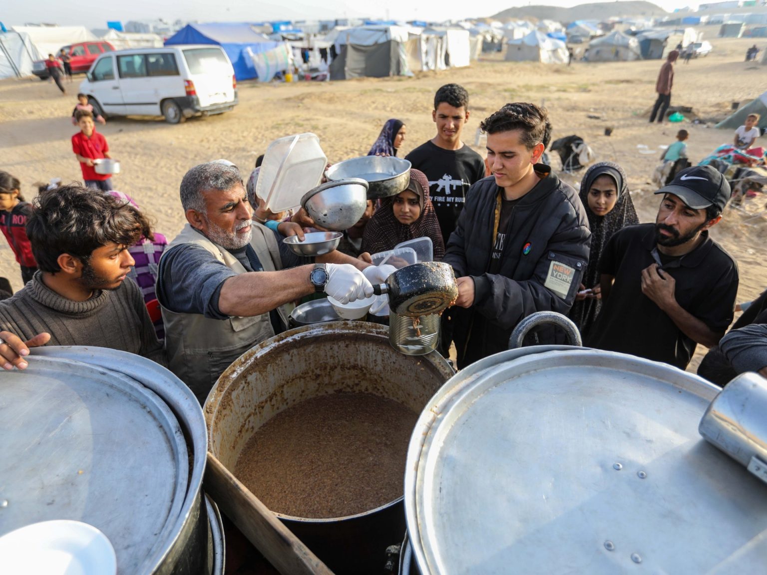 2125392964 1711824395