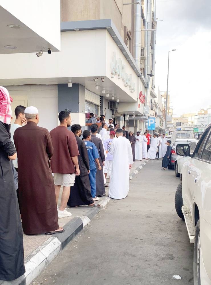 شارع عكاظ يجمع شمل «عُتقيّة الطائف» 2371511