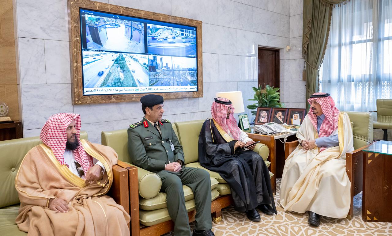 5cb927f3 f973 42f4 8c5b a53eb15ca7ec