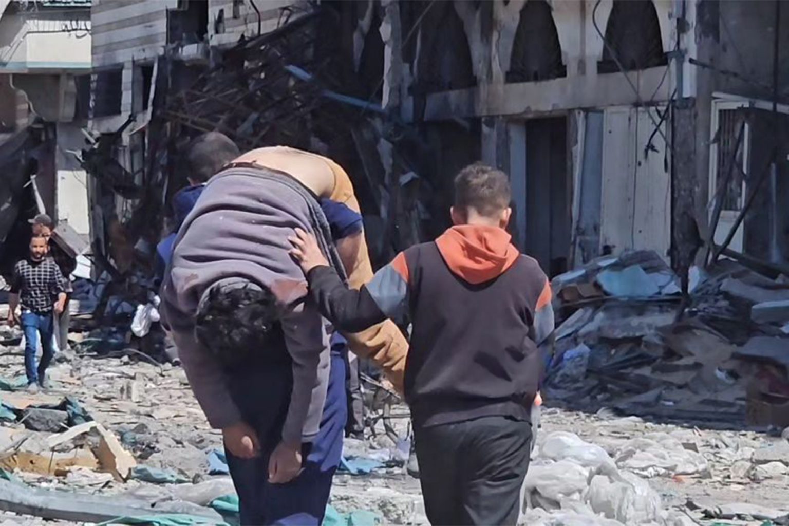 “قتلوهم وهم صائمون”..مجزرة جديدة عند دوار الكويت بغزة تثير سخط رواد منصات التواصل 88 1711265909