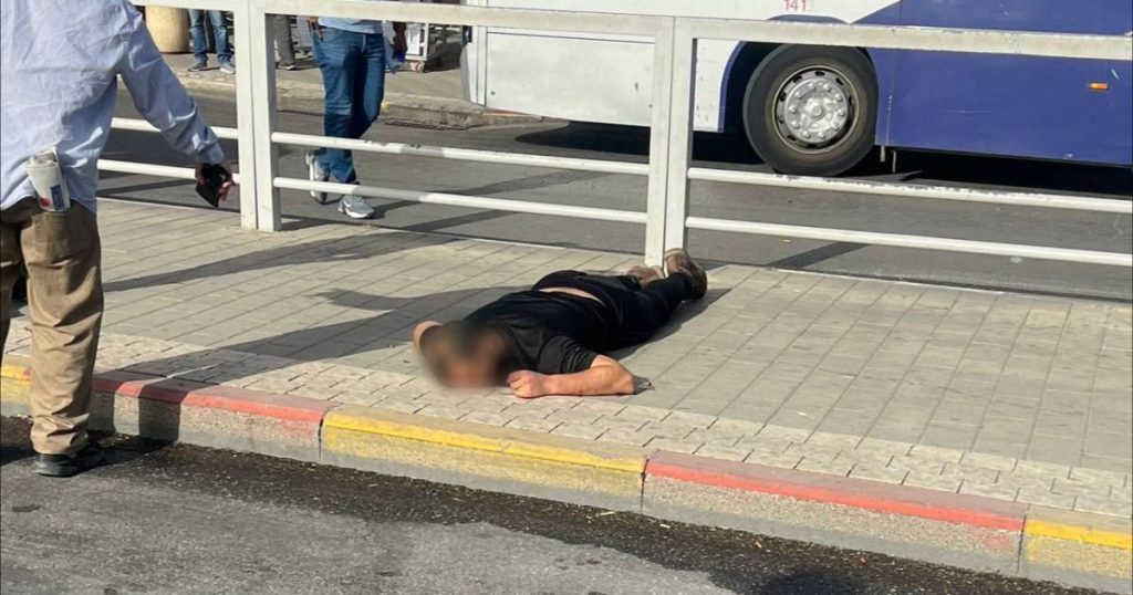 GJ j9UtW4AArw3n 1711867362