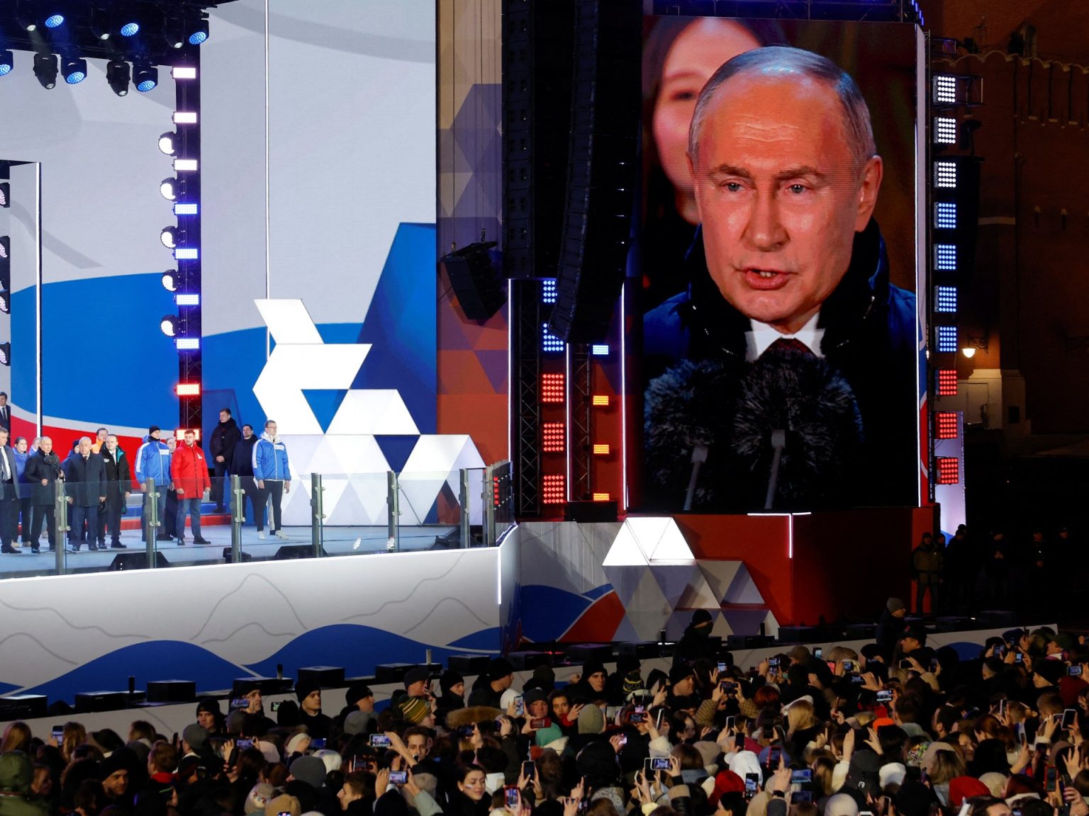 PIC 661121 1710781810