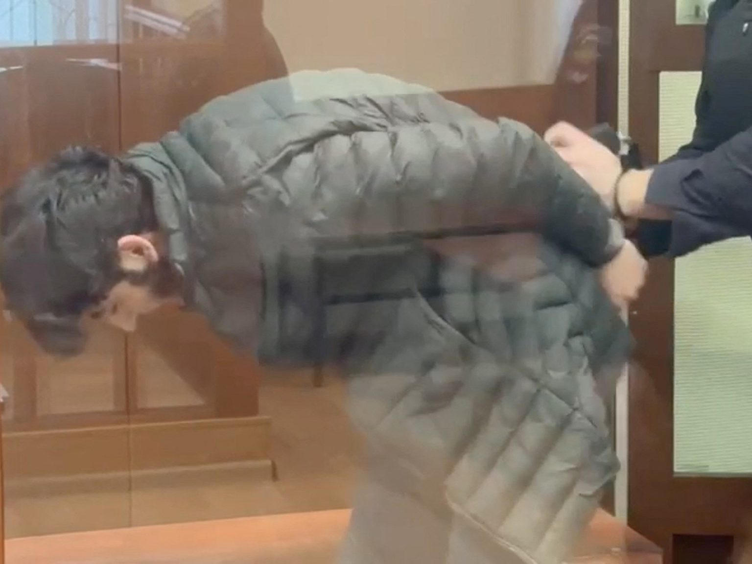 روسيا تحبط هجوما بقنبلة جنوب البلاد وتعتقل 3 أشخاص RC2QV6AUGVL9 1711768383