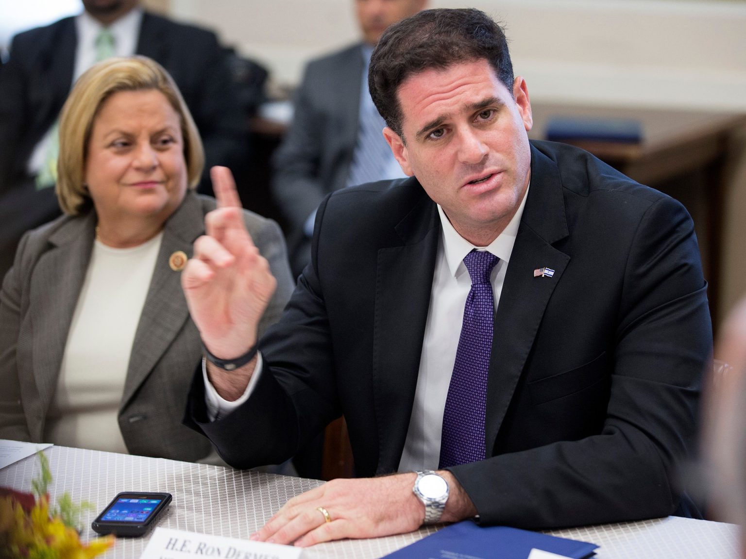 Reuters 33 1703544259