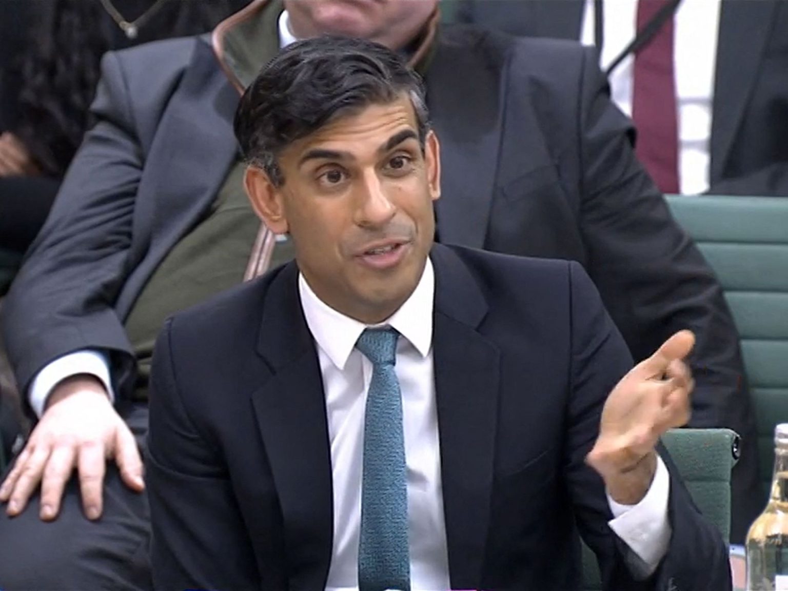 سوناك في قفص الاتهام بسبب وزير مصري سابق doc 348b74e 1702996561