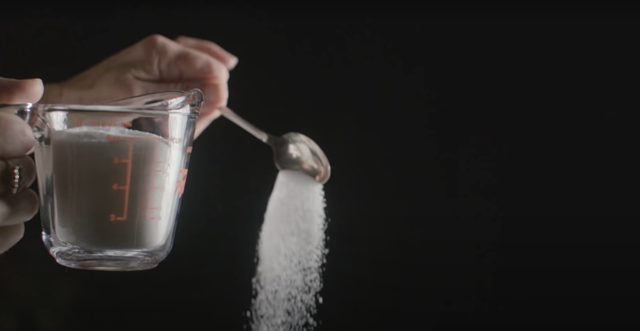 “رشة ملح”.. أساطير الأعجوبة البيضاء التي حيرت العلماء وفتنت الناس 7 اتاتا