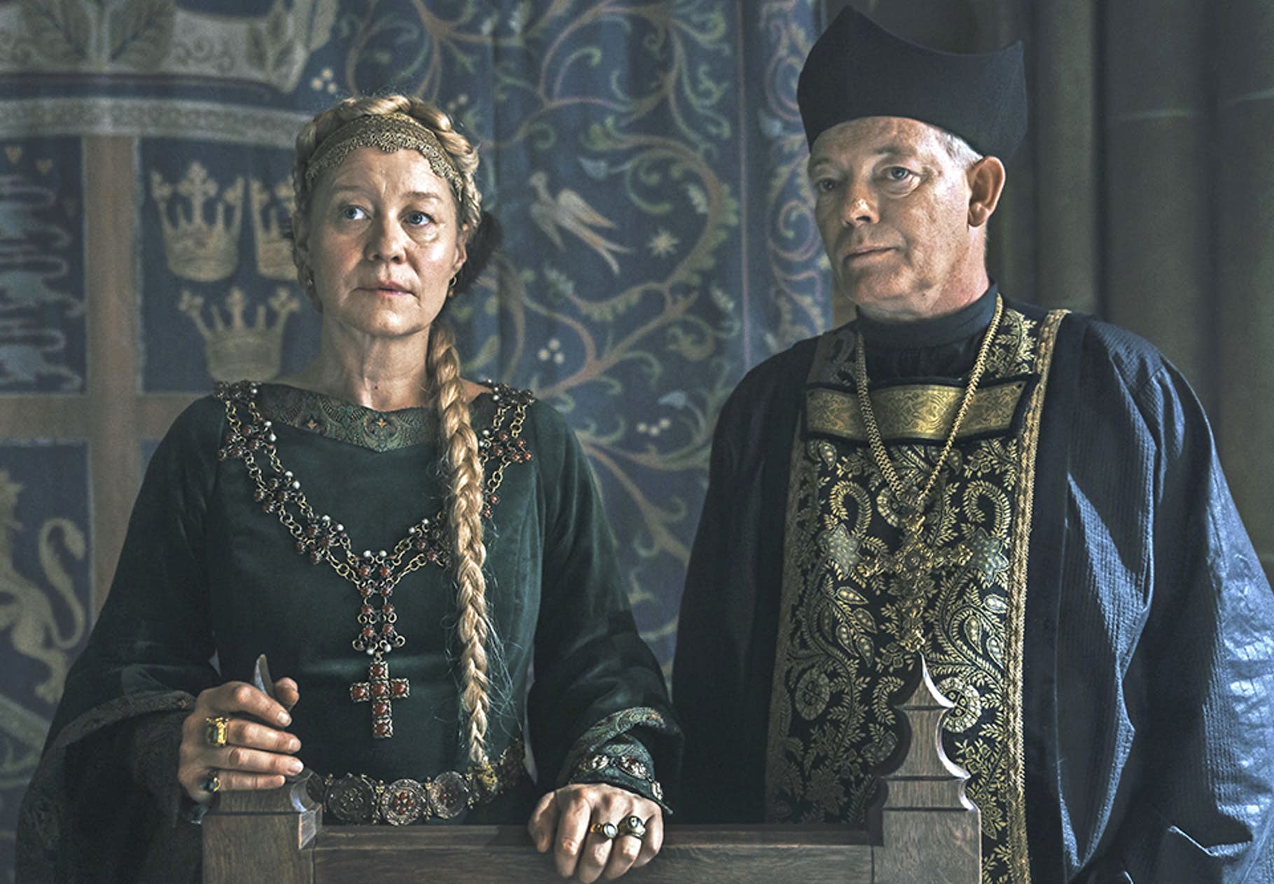 خيانة رئيس القسسة