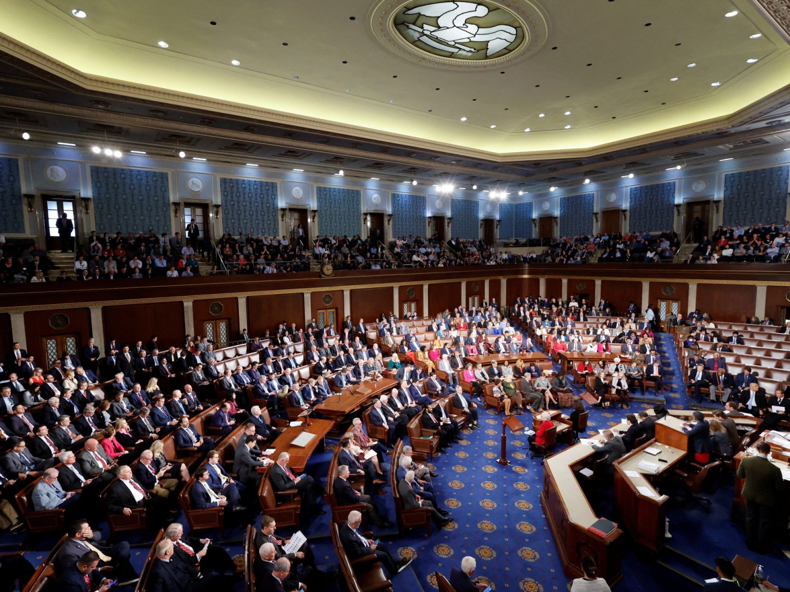 ثقبثق 1 1697816860