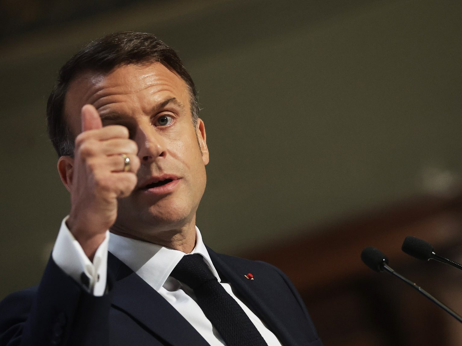 فرنسا تلوح بمعاقبة المستوطنين المتورطين في أعمال عنف بالضفة 12181089 1714116426