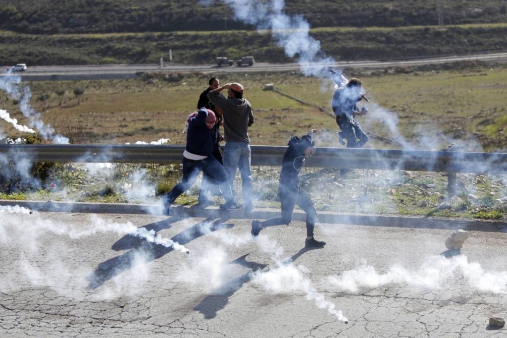 وفاة الفلسطيني وليد دقة بعد 38 عاماً في الأسر 1712529686 image