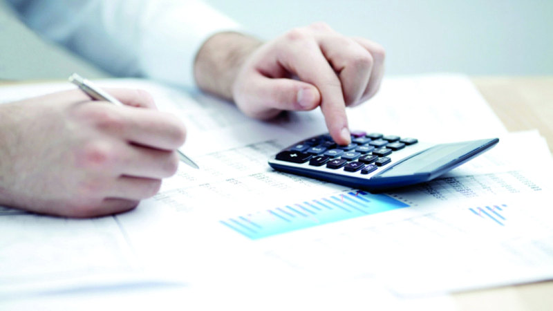 «الاتحادية للضرائب» تحدد 13 حقاً والتزاماً لدافعي الضرائب 1713129581 image