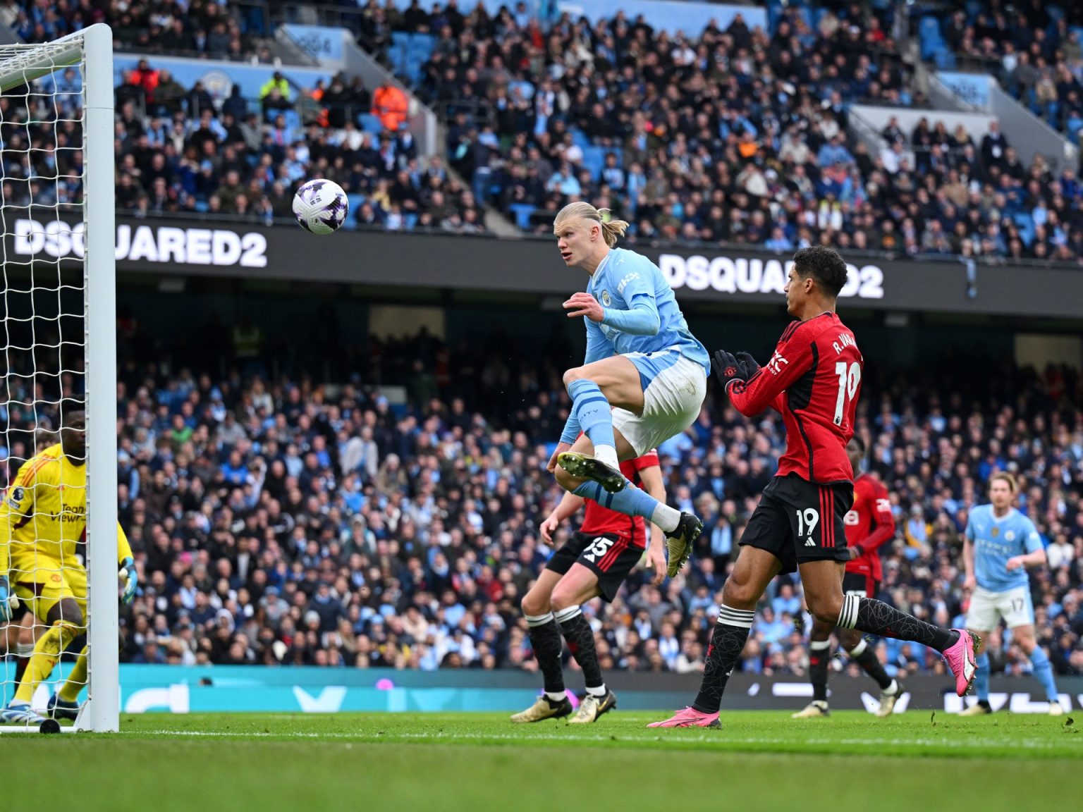 16 ناديا إنجليزيا توافق على مشروع جديد يرفضه سيتي ويونايتد وتشلسي 2055772352 1709485483