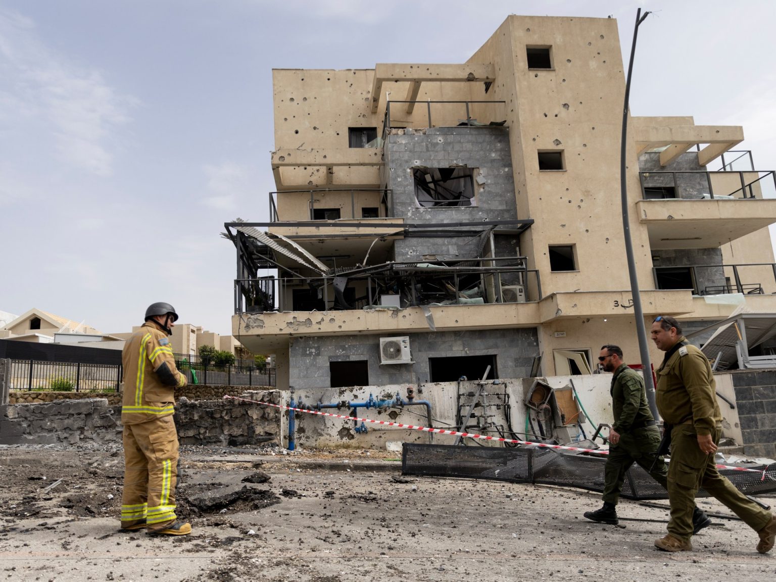 2110063925 1713619864