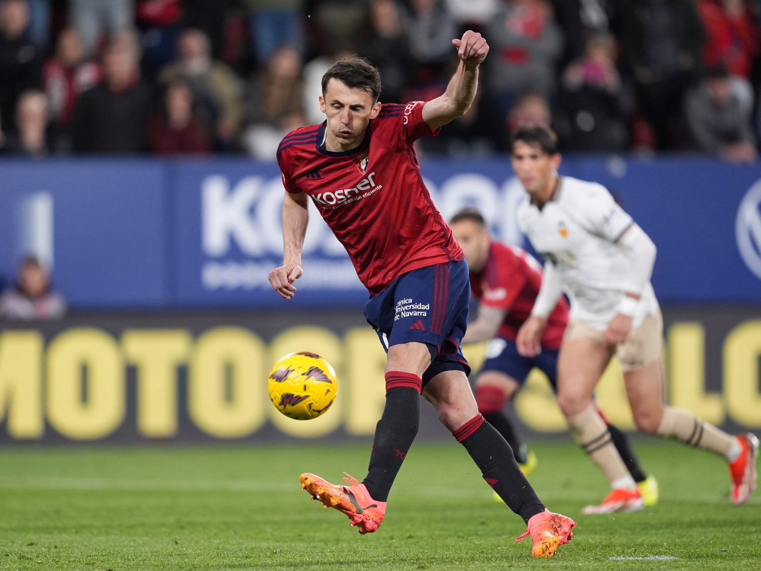 شاهد.. الدوري الإسباني يشهد “أسوأ ضربة جزاء في التاريخ” 2148756484 1713289666
