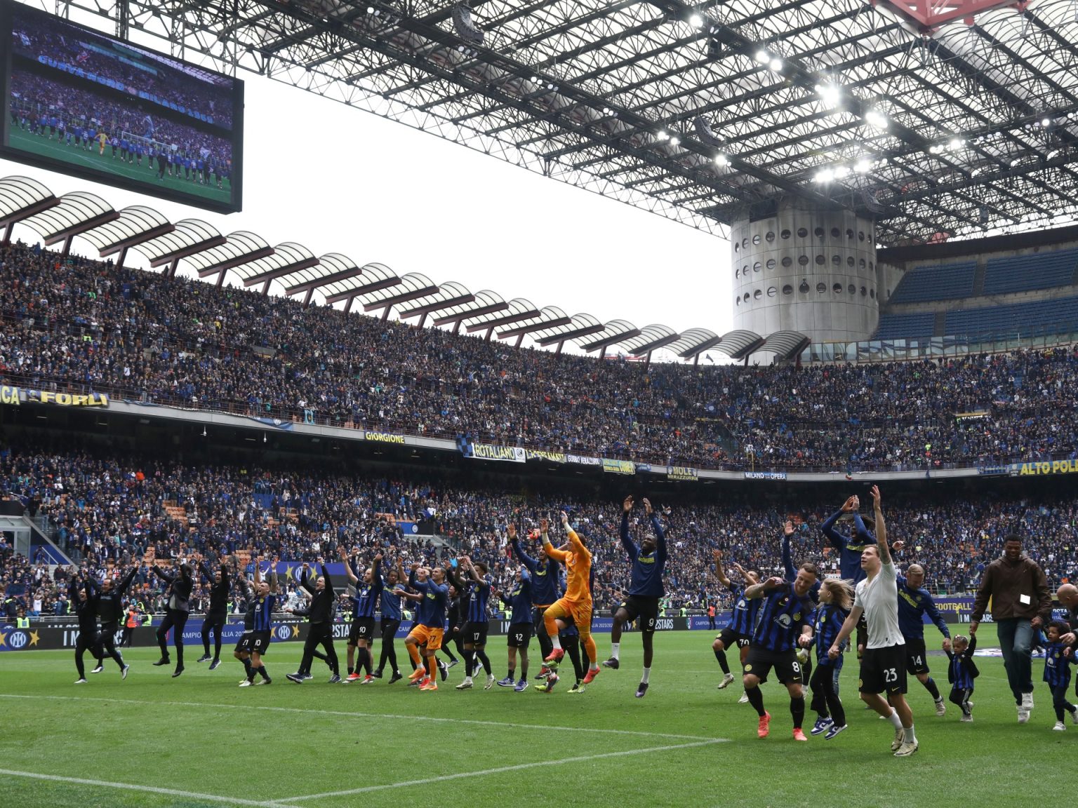 2150540741 1714311008