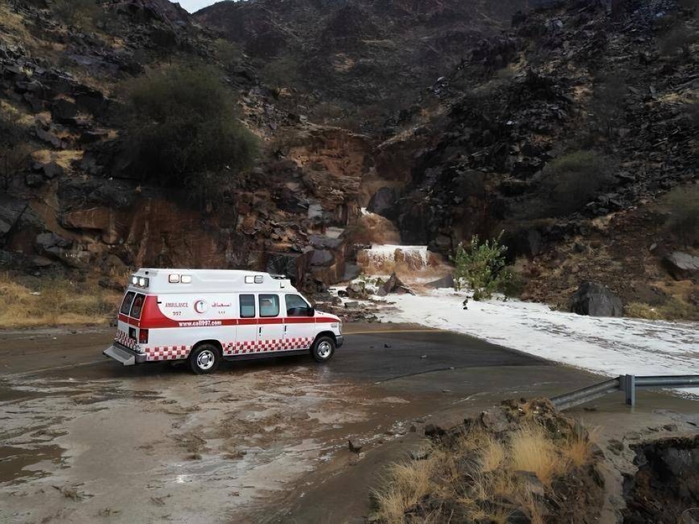 «عسير»: رفع الاستعداد لمواجهة الحالة المطرية 2372934