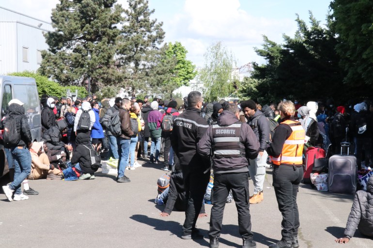 أولمبياد باريس 2024.. الوجه الآخر لعاصمة الأنوار 1 34293883 1713740718