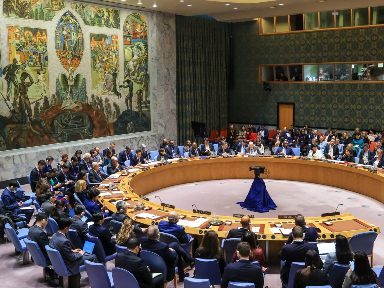 إسرائيل تستدعي سفراء دول أيدت عضوية فلسطين بالأمم المتحدة 34304403 1713485961