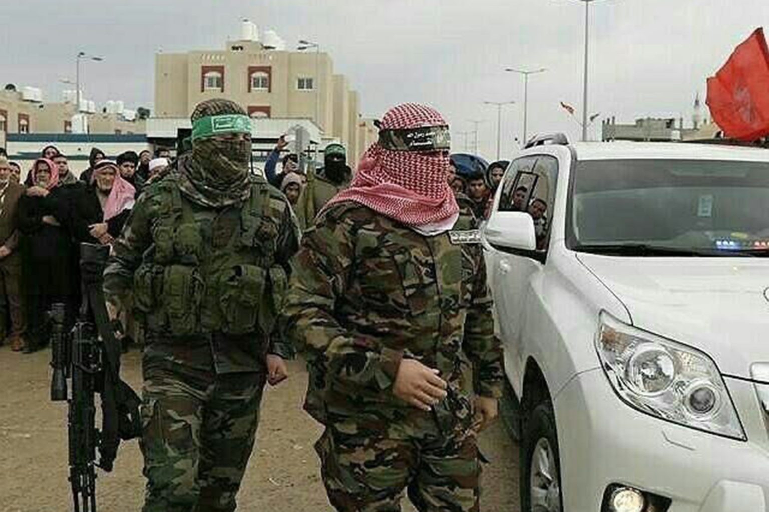 خطاب أبو عبيدة.. جرعة فخر ورسائل مهمة بمسار المعركة GKHuzsTWEAA6P0I 1713898438