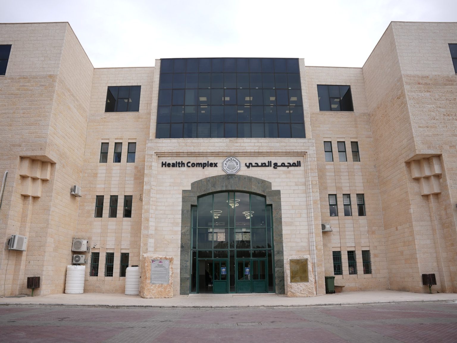 PIC 6667904 1707939525