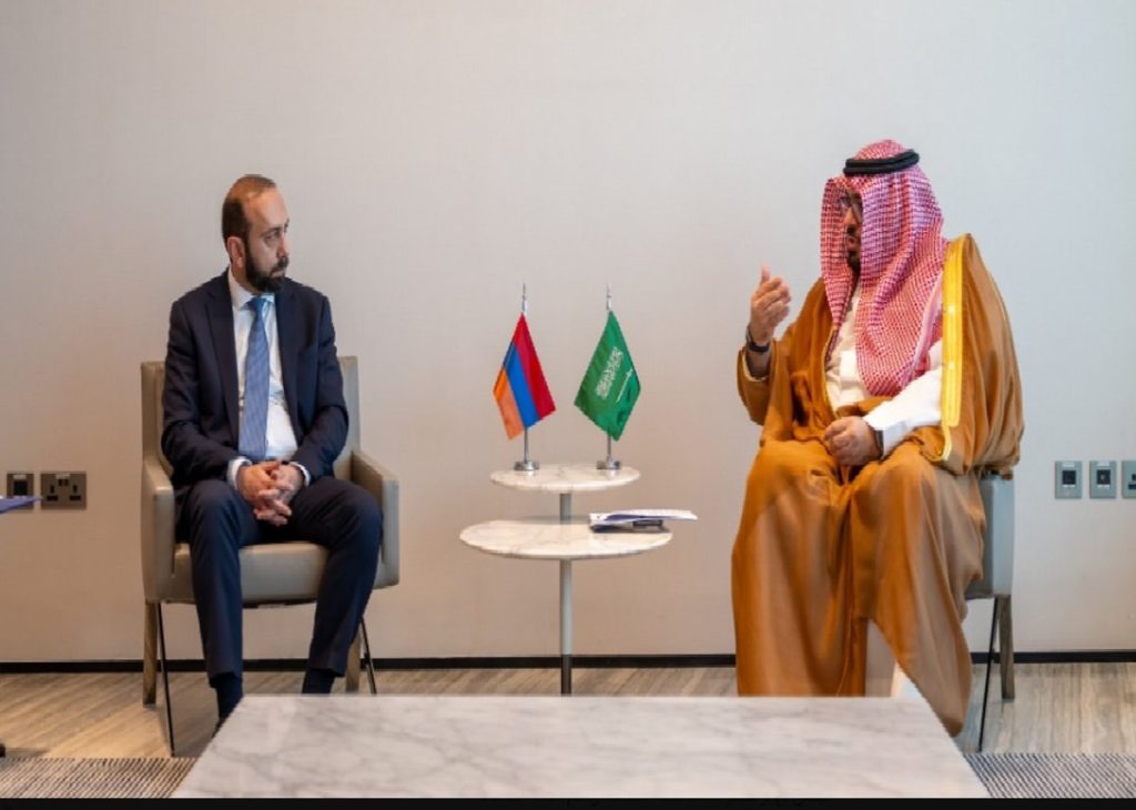 ajel2F2024 042F2d7062ac dea4 4557 95fe 01d24e007a392F88