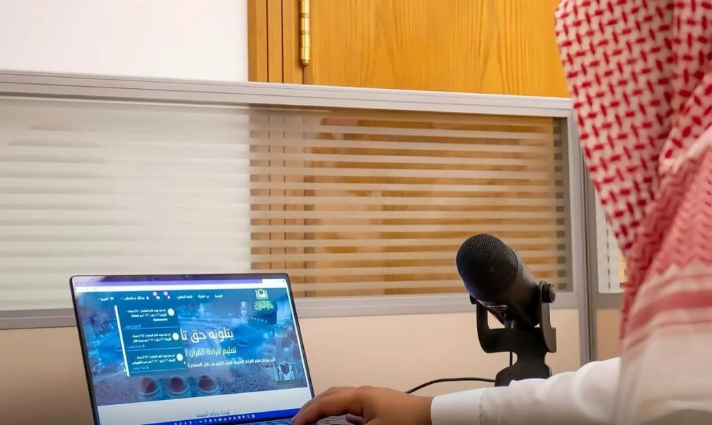 ajel2F2024 042F311b2071 5211 4348 b35e 8ce83362dee82F67b47de4 4eb0 4af0 aff0 c7ff22d989df