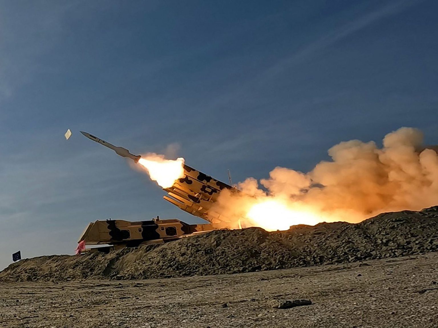 توقعات أميركية بضربة إيرانية لإسرائيل خلال أيام doc 34fu7fx 1712878052