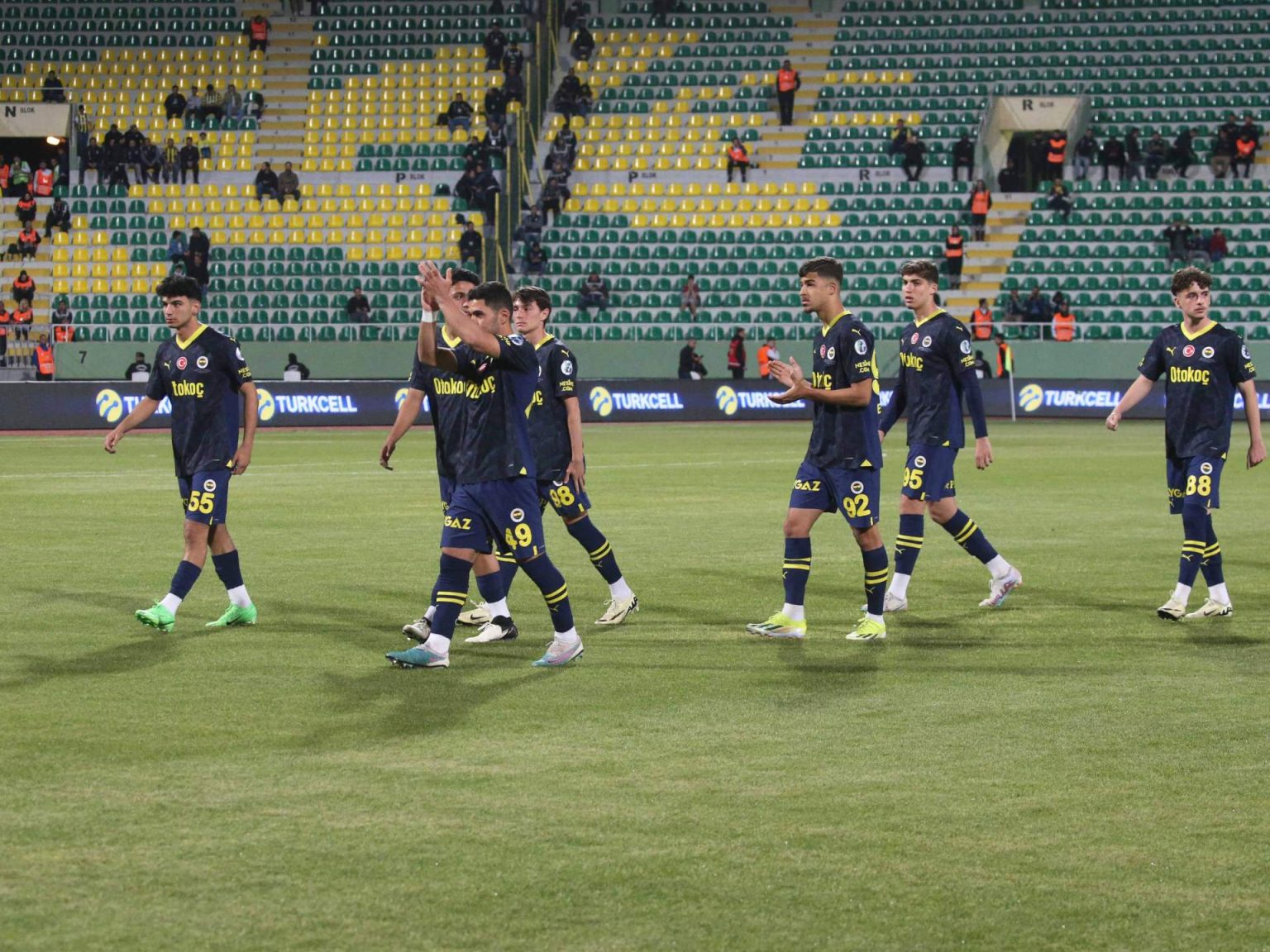 تغريم فنربخشة لانسحابه من كأس السوبر التركية doc 34nv7ew 1712853323