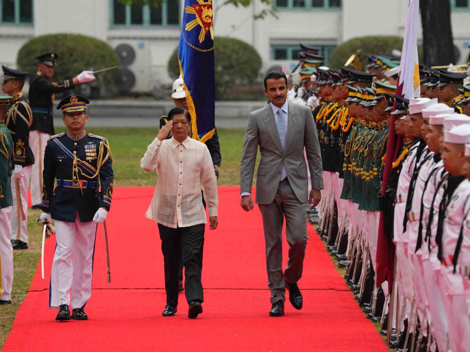 أمير قطر يوقع مذكرات تعاون دولية خلال جولته الآسيوية doc 34px2z2 1713786155