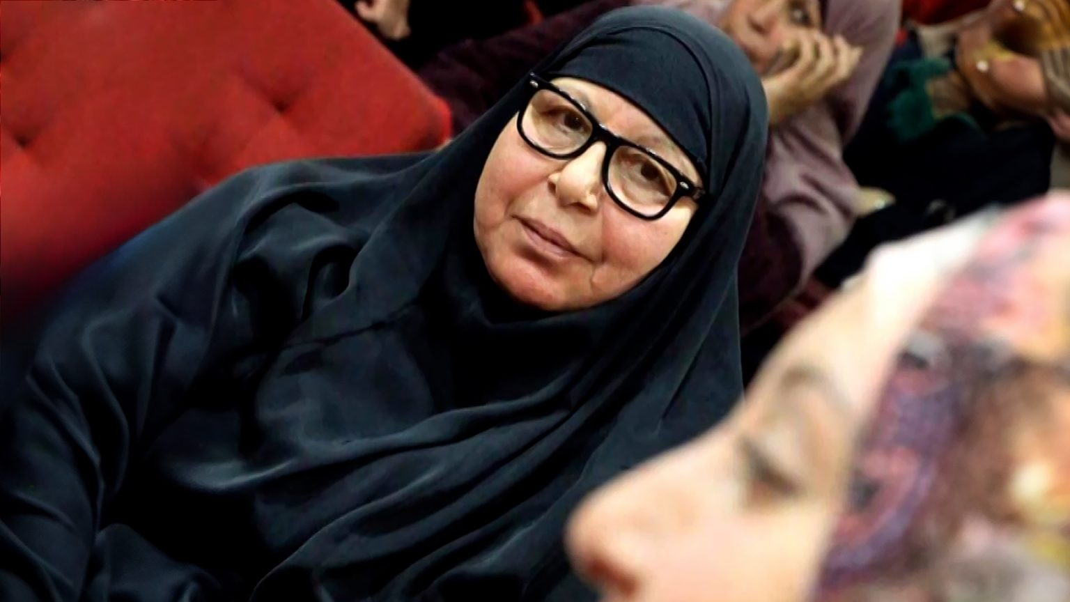 مصحف وسبحة زرقاء.. هذا ما تبقى من الشهيدة سنيورة أبو صافي التي قتلها الاحتلال image 1712173084