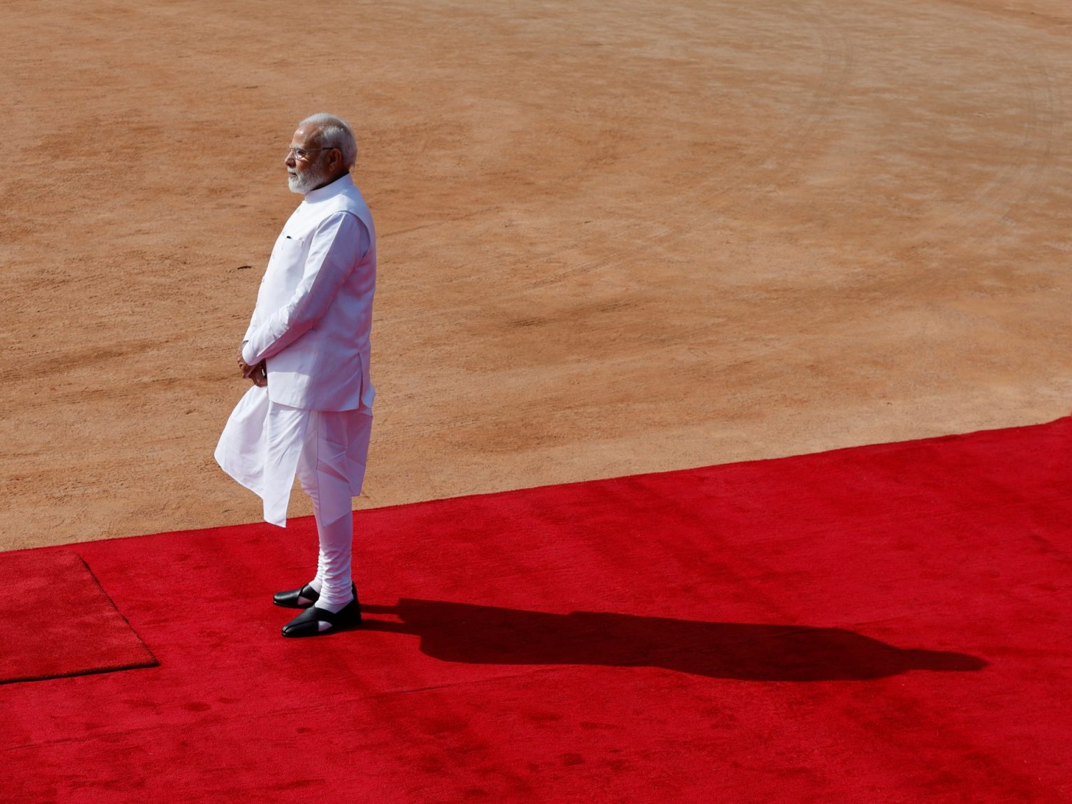 مودي لنيوزويك: الهند أم الديمقراطية والمسلمون يعيشون في سعادة trtttr