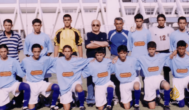 “عمو بابا”.. شيخ المدربين وصائد الألقاب ومنقذ المنتخب العراقي 8 عمو بابا مدرسة 1713968518