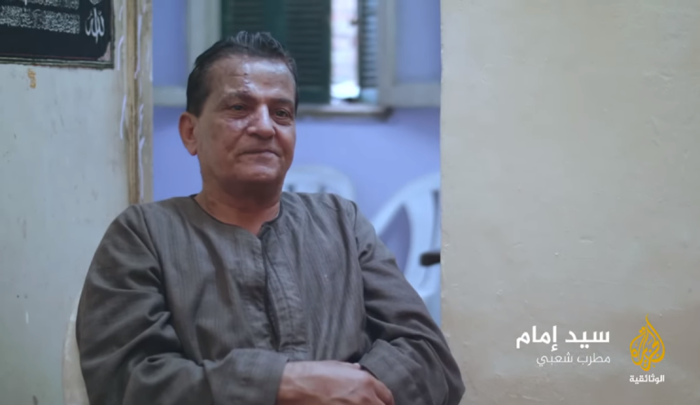 “مدن الموتى”.. فقراء اضطرتهم الحياة لمزاحمة الأموات في مراقدهم 1 مقابر القاهرة مطرب 1714055862