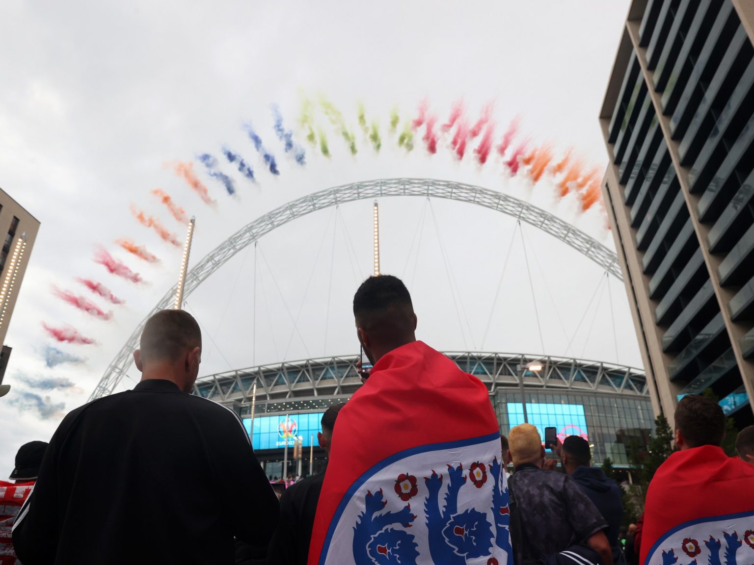 1328201626 1697212703