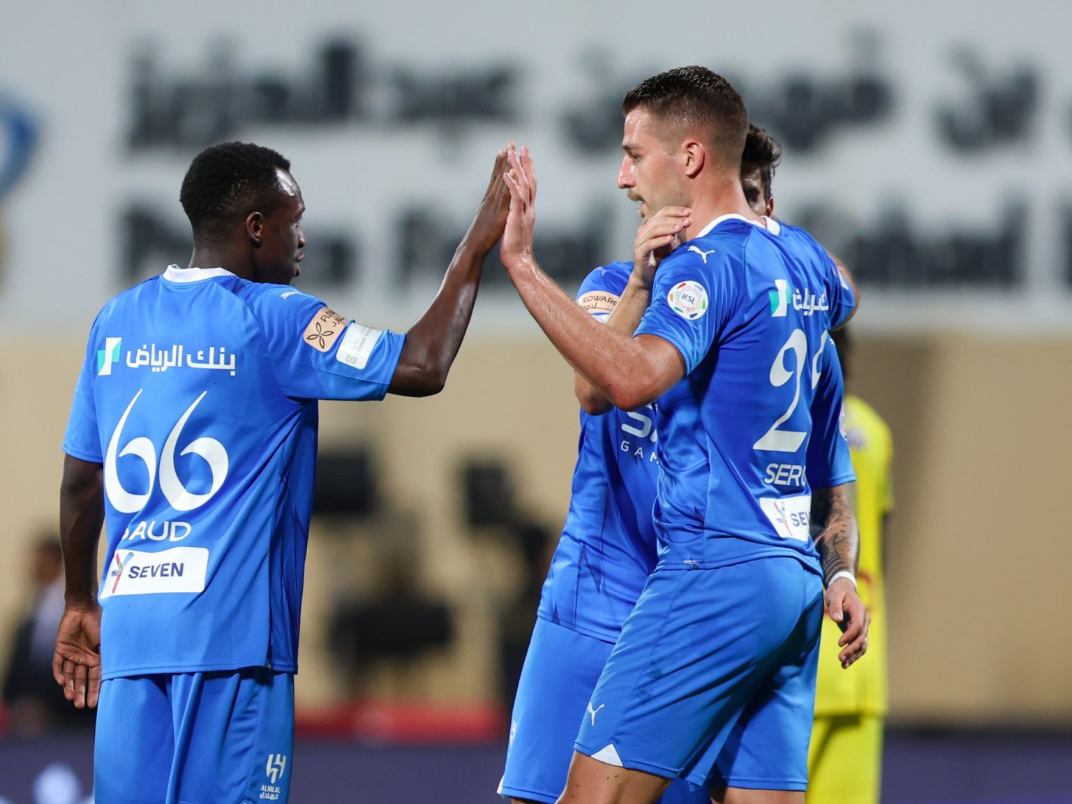 2151938897 1715446629