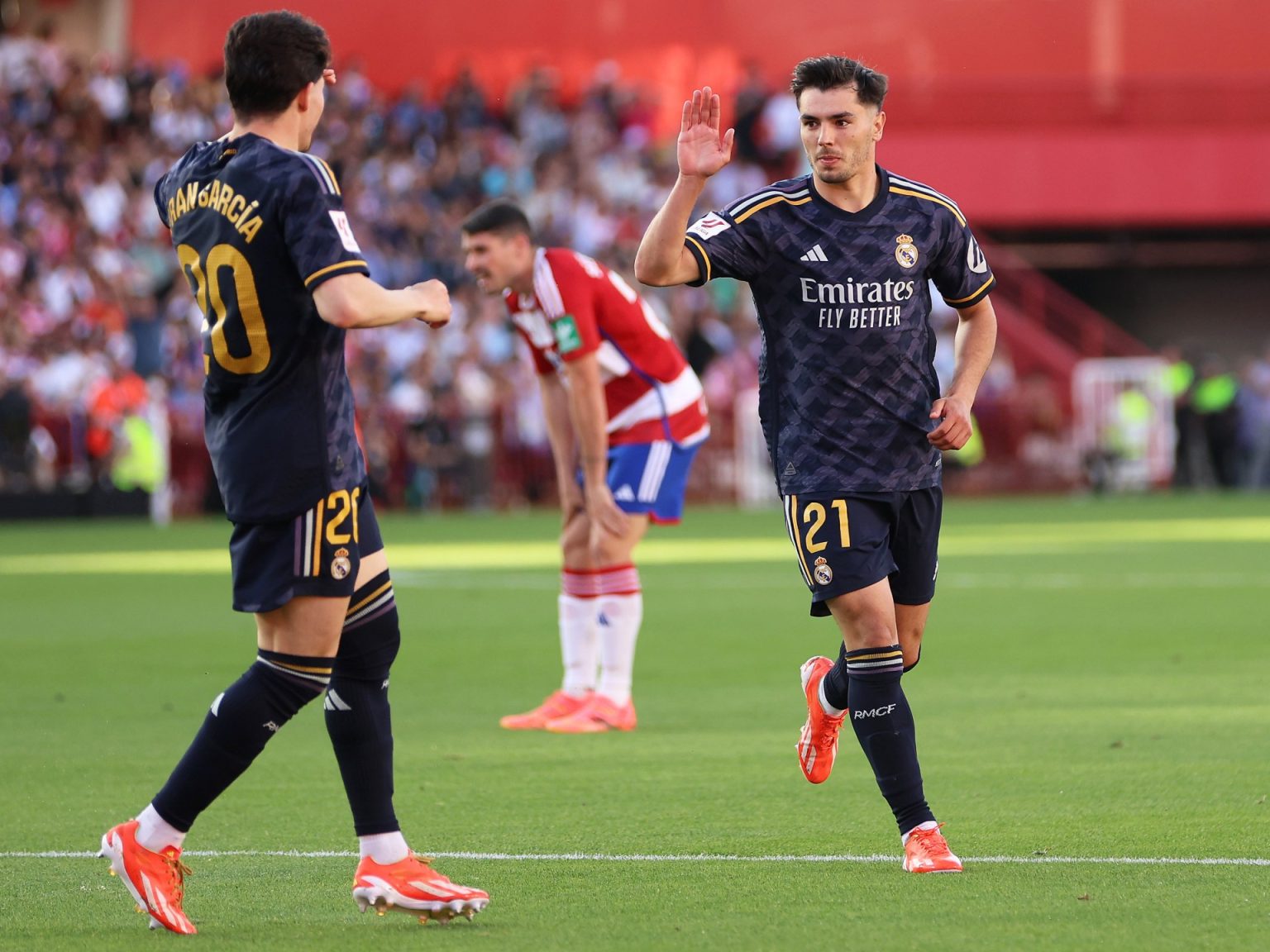 2152495817 1715456007