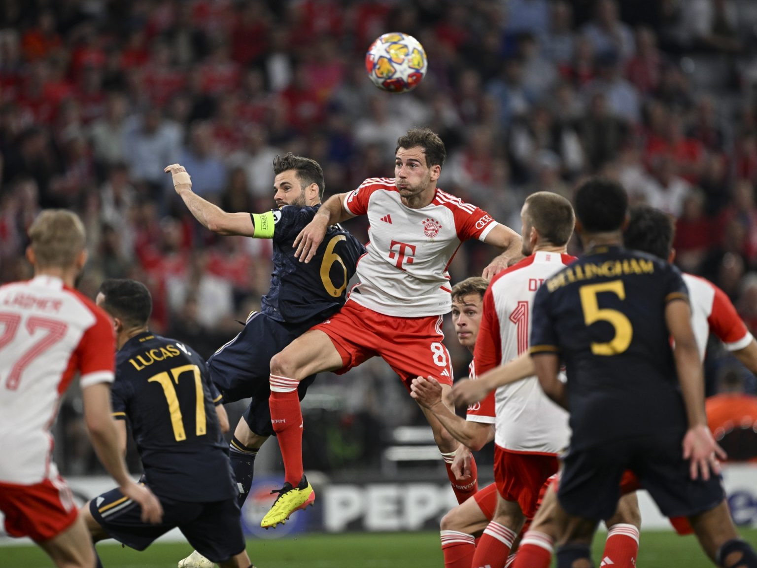 شاهد.. ريال مدريد ينتزع التعادل من ملعب بايرن ميونخ في ذهاب نصف نهائي أبطال أوروبا 34426202 1714513665