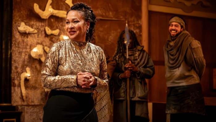 “سيمبيلين” لشكسبير تحصل على تحول بارع بين الجنسين – مراجعة https3A2F2Fd1e00ek4ebabms.cloudfront.net2Fproduction2Fd126b8d2 fe09 4440 8fa8 af4ce038e84a